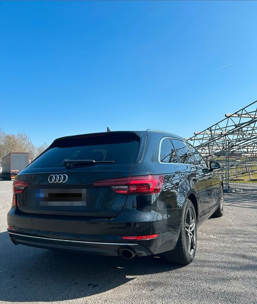Audi A4 Avant design ultra 40 TFSI foto 2