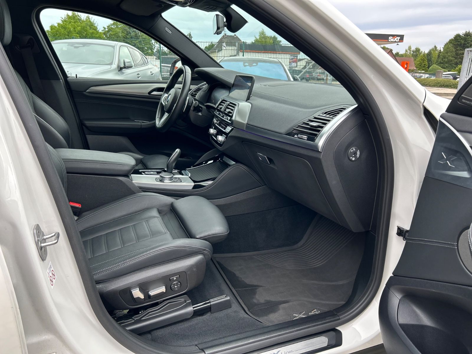BMW X4 20d xLine -HUD-ACC-Pano-Memory-H&K-AHK-20Zo foto 20