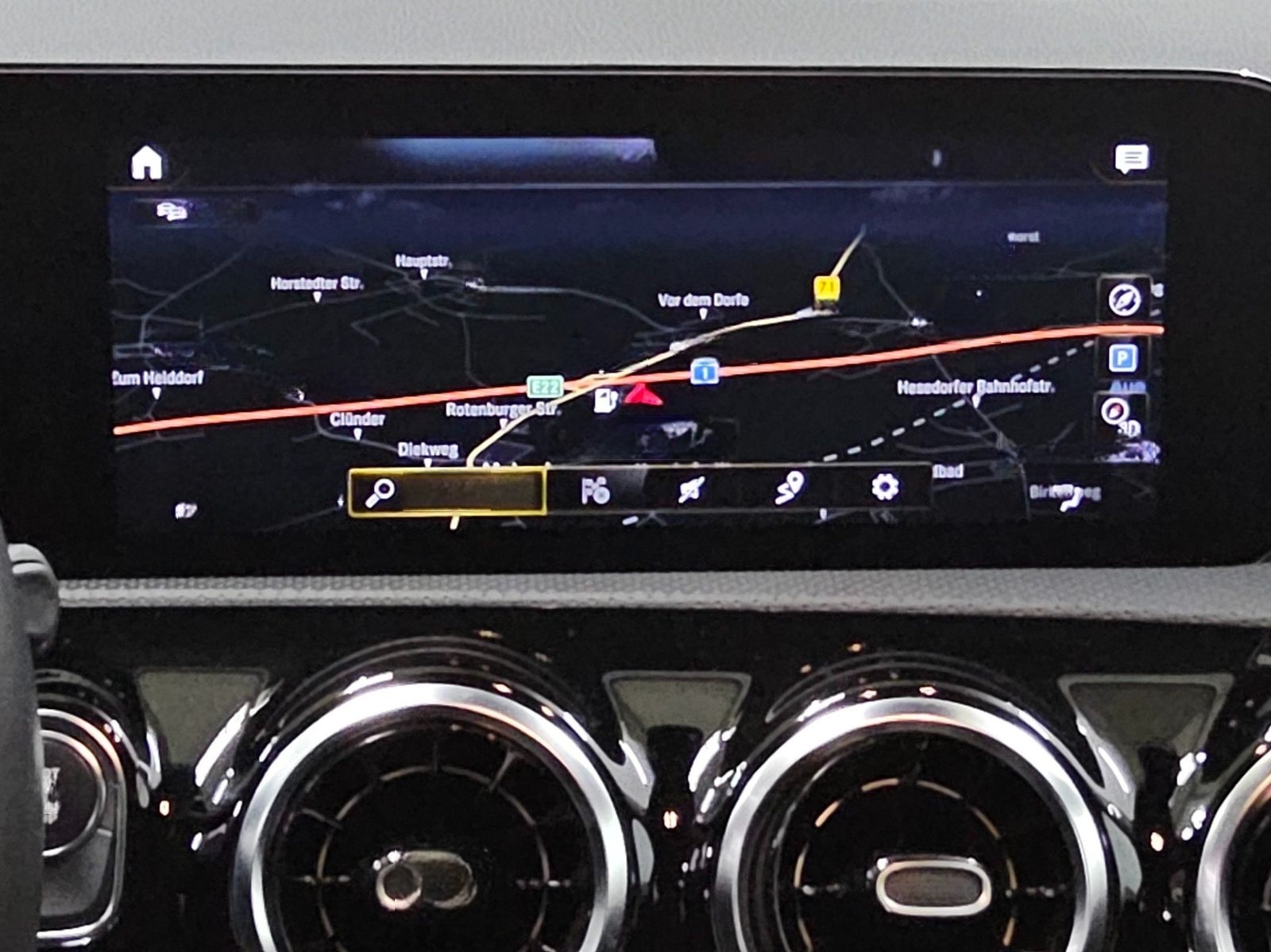 Mercedes-Benz CLA 250 Shooting Brake e Progressive Navi LED foto 7