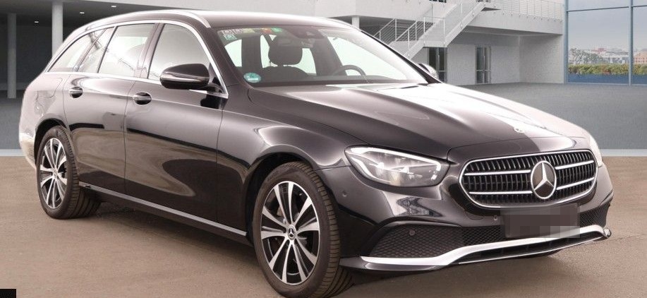 Mercedes-Benz E300 de Avantgarde*Media-Display*Kam*AHK*MBUX*8x foto 2