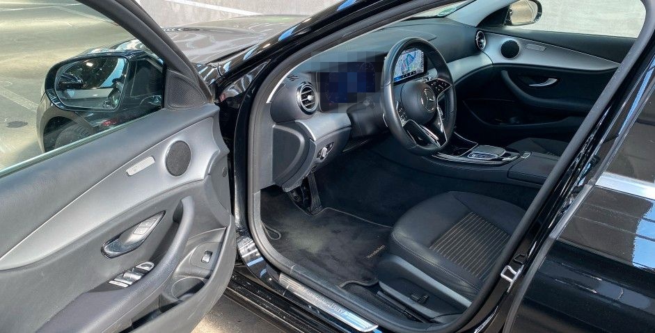 Mercedes-Benz E300 de Avantgarde*Media-Display*Kam*AHK*MBUX*8x foto 7