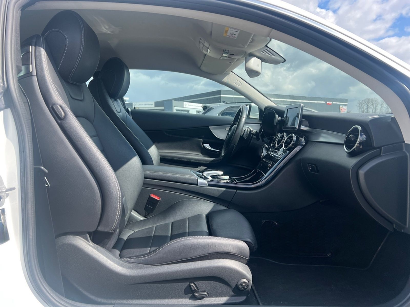 Mercedes-Benz C 200 Leder Navi LED foto 13