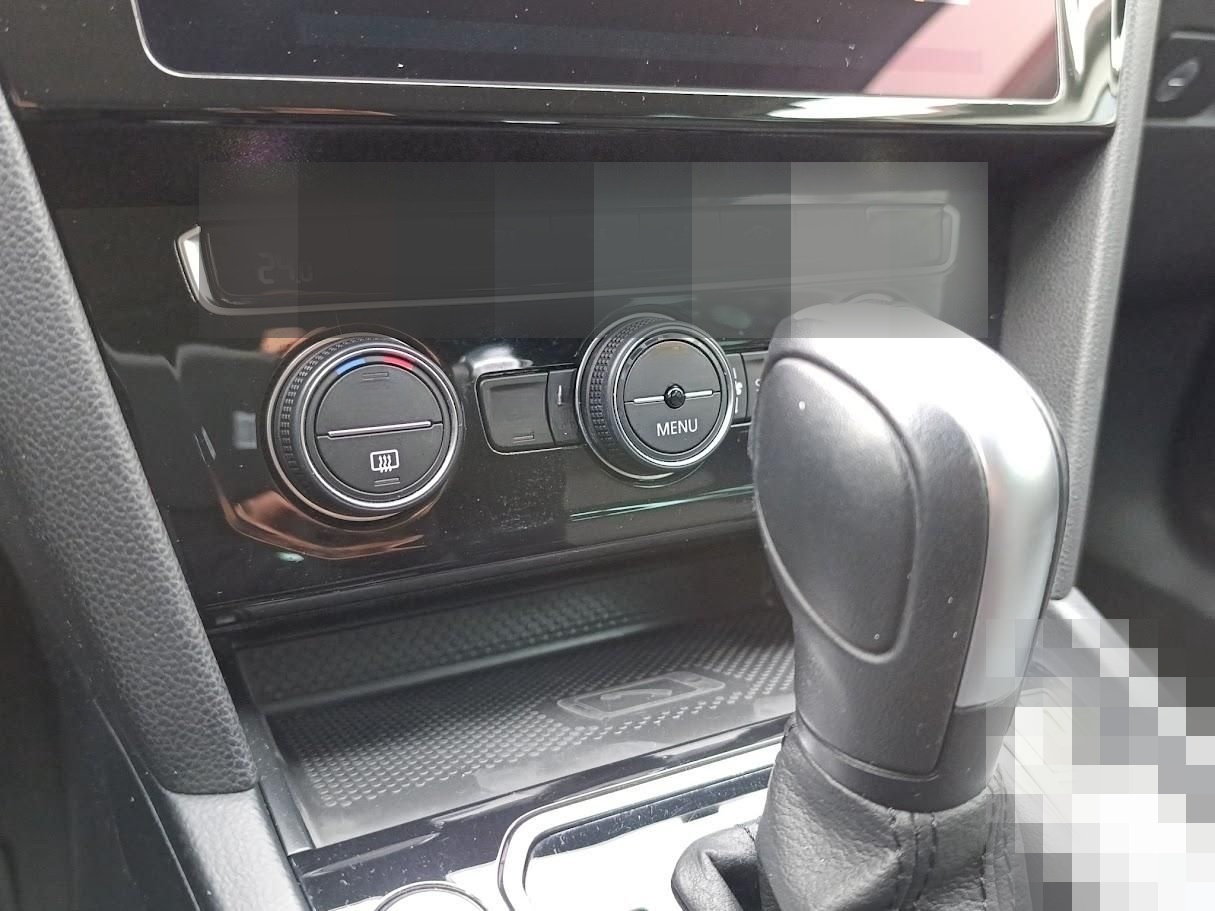 Volkswagen Passat Variant 1.5 16V TSI ACT foto 13