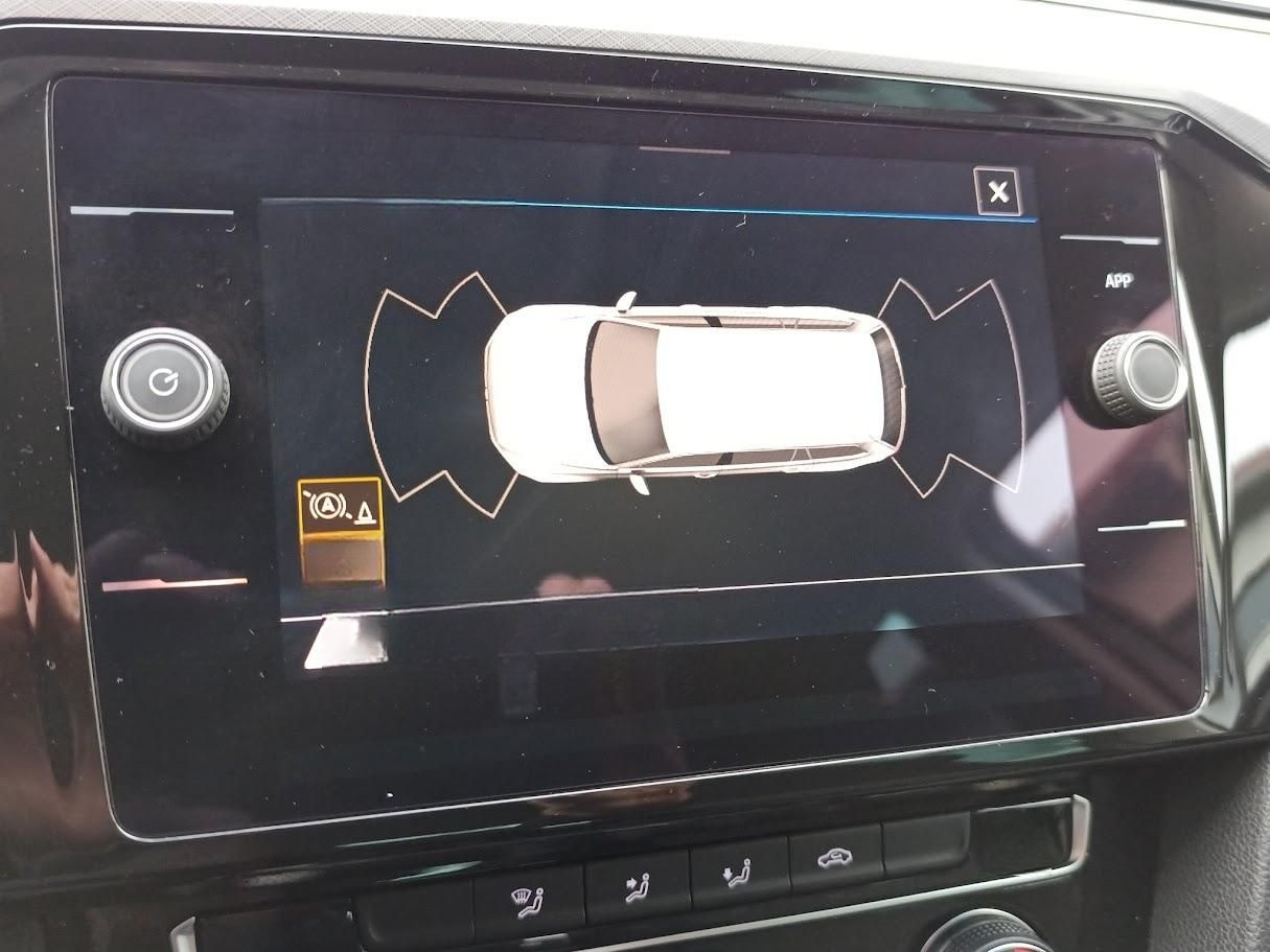 Volkswagen Passat Variant 1.5 16V TSI ACT foto 20