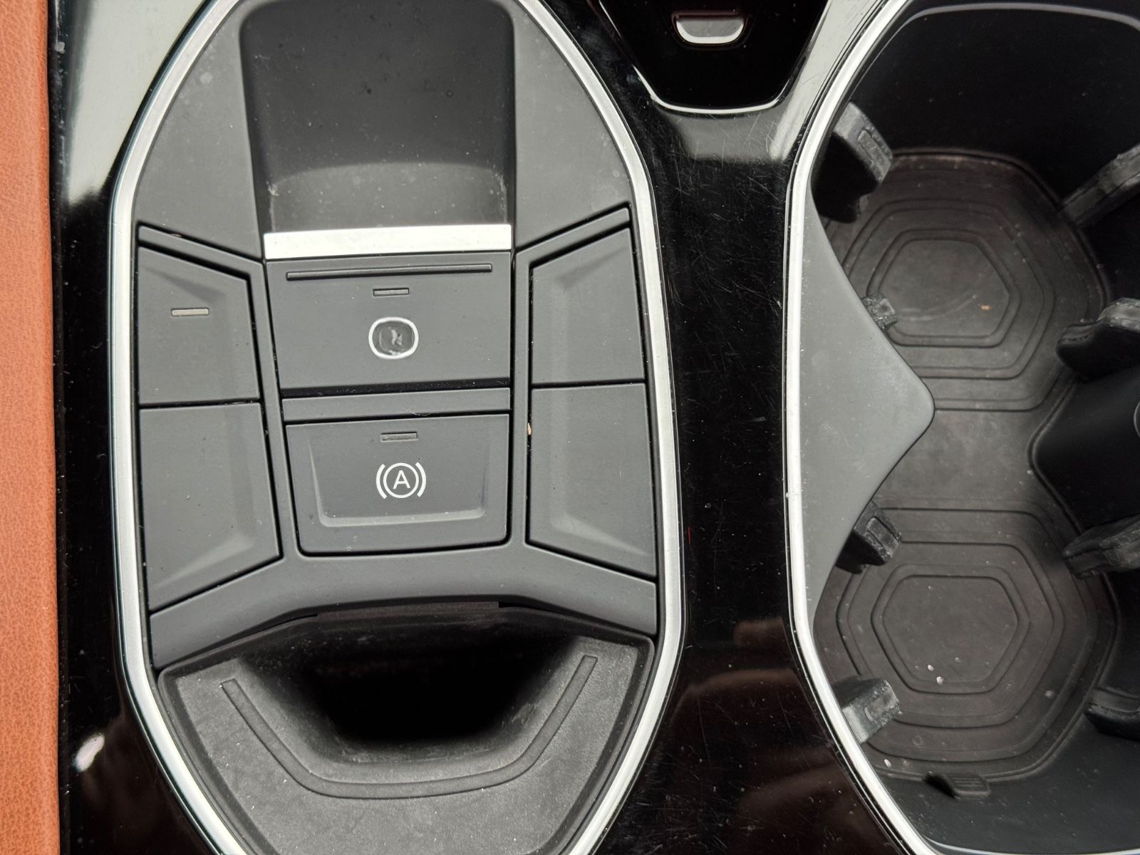 Lamborghini Urus Voll Ausstattung !!!! foto 22