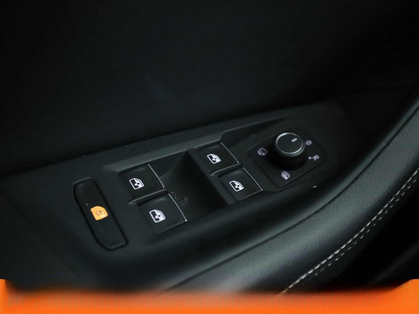 Volkswagen Passat 2.0 TSI Highline 4Motion BlueMotion Aut. foto 26