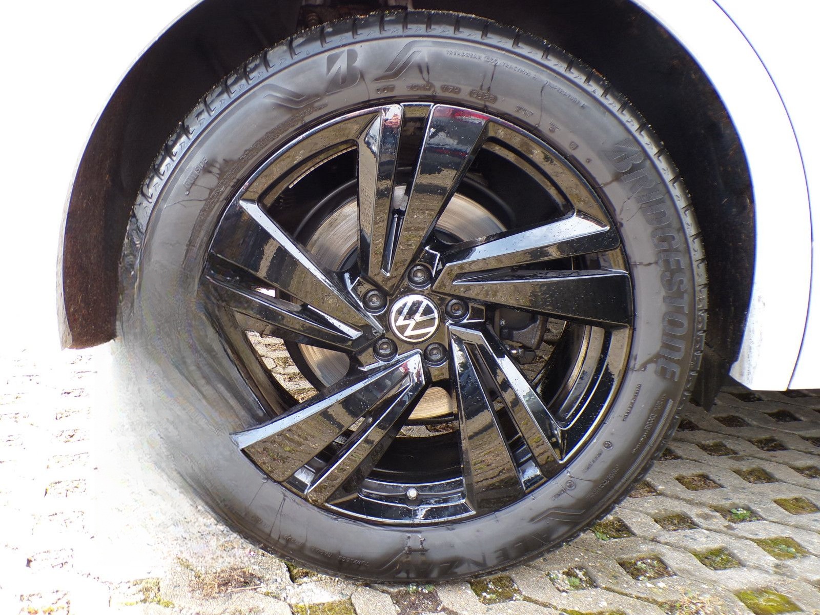 Volkswagen Touareg R-Line 4Motion 3.0 TDI foto 17
