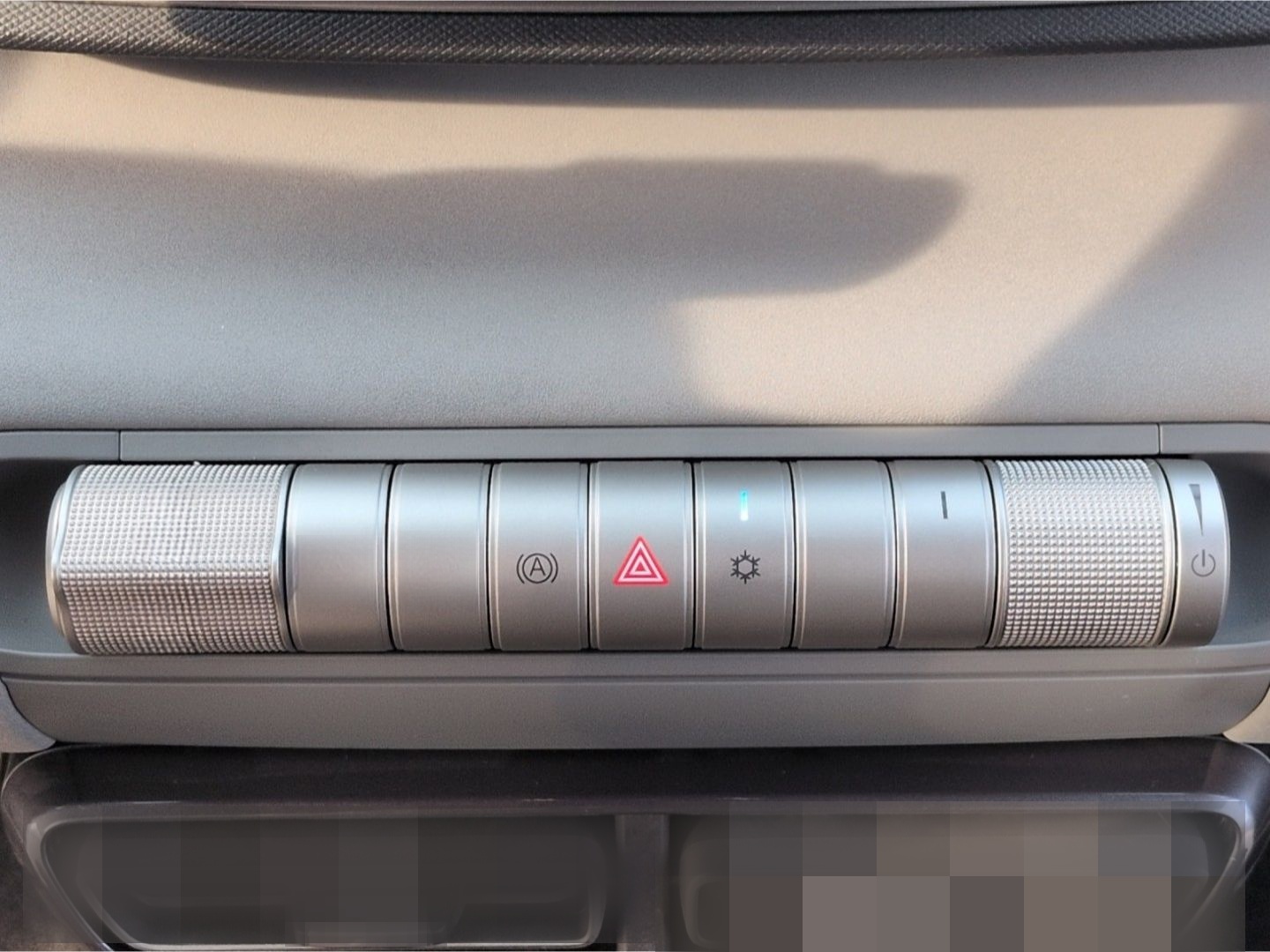 BYD Dolphin Surf Boost*ACC Navi R-Kam Leder el.Sitze foto 16