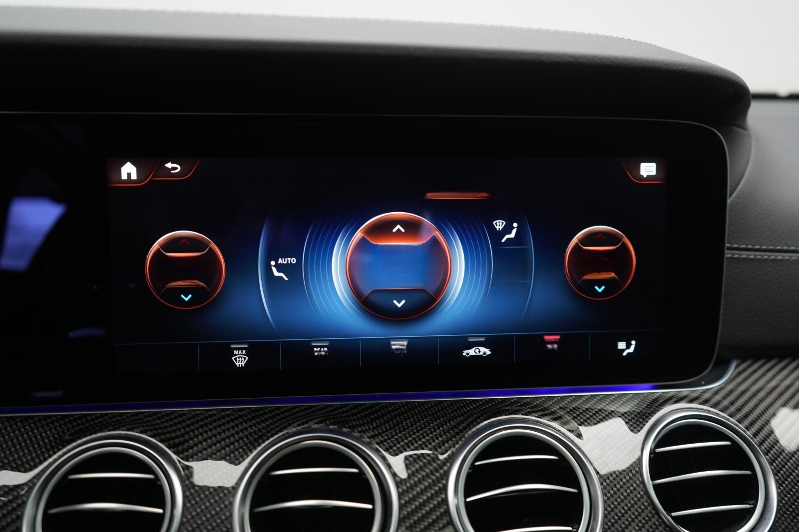 Mercedes-Benz E 300 de 4Matic T AMG Leder/Distronic/Carbon/Bur foto 16