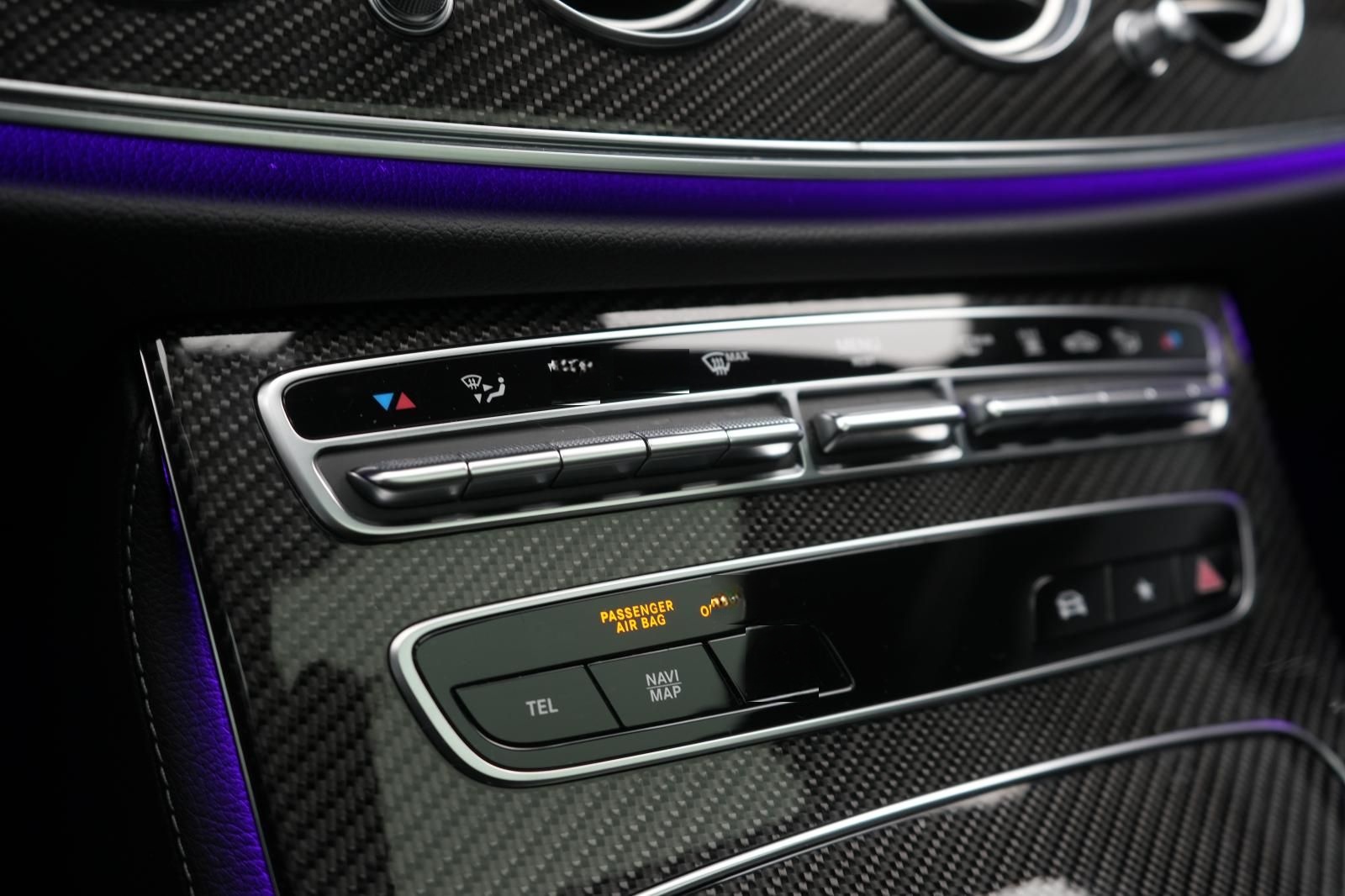 Mercedes-Benz E 300 de 4Matic T AMG Leder/Distronic/Carbon/Bur foto 18