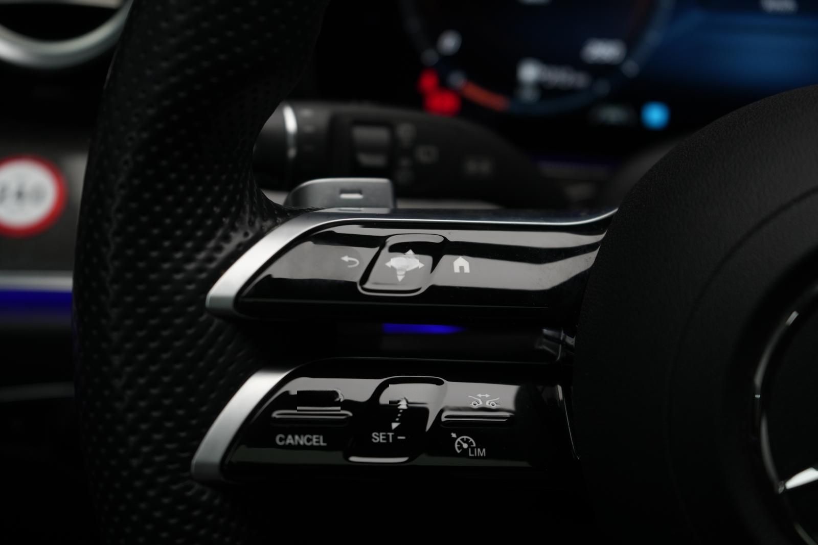 Mercedes-Benz E 300 de 4Matic T AMG Leder/Distronic/Carbon/Bur foto 21