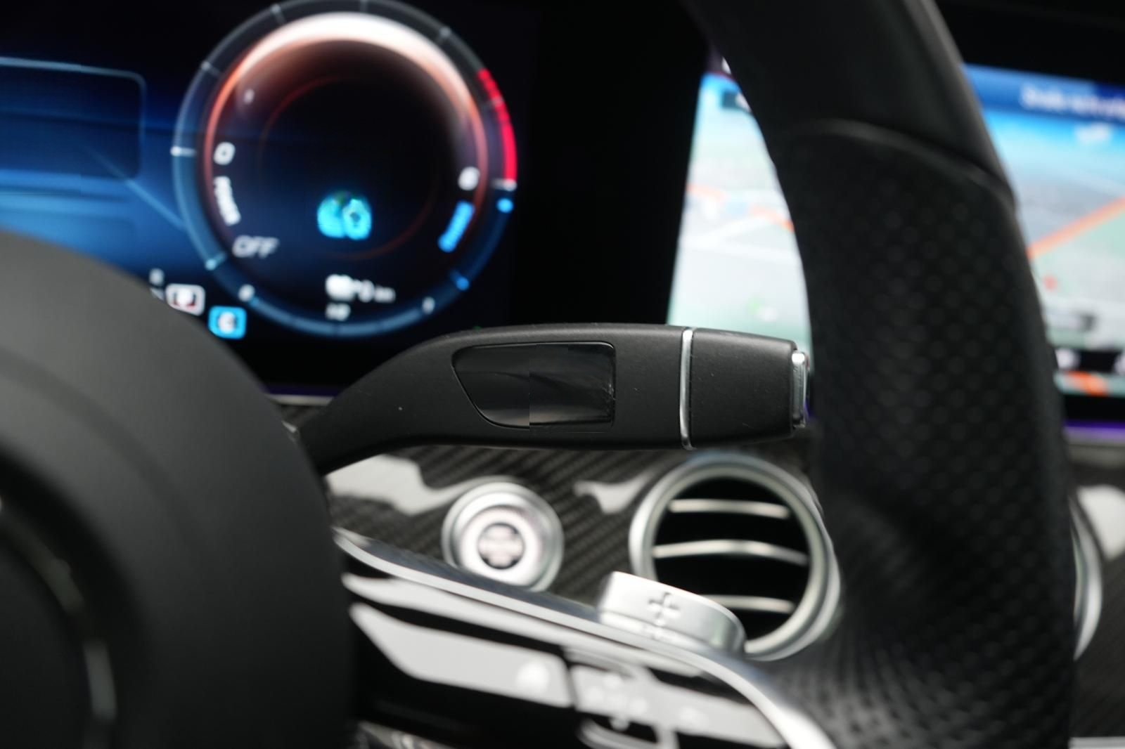 Mercedes-Benz E 300 de 4Matic T AMG Leder/Distronic/Carbon/Bur foto 25