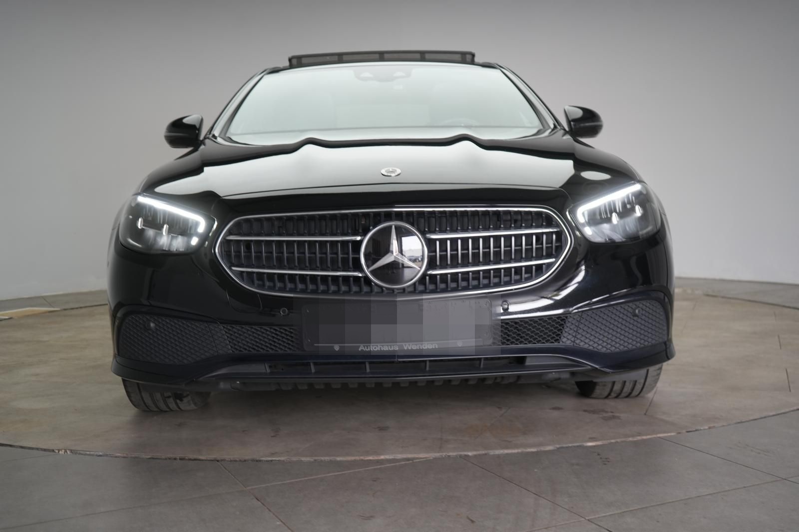 Mercedes-Benz E 300 de 9G-Tronic Avantgarde Distronic/Kamera/H foto 2