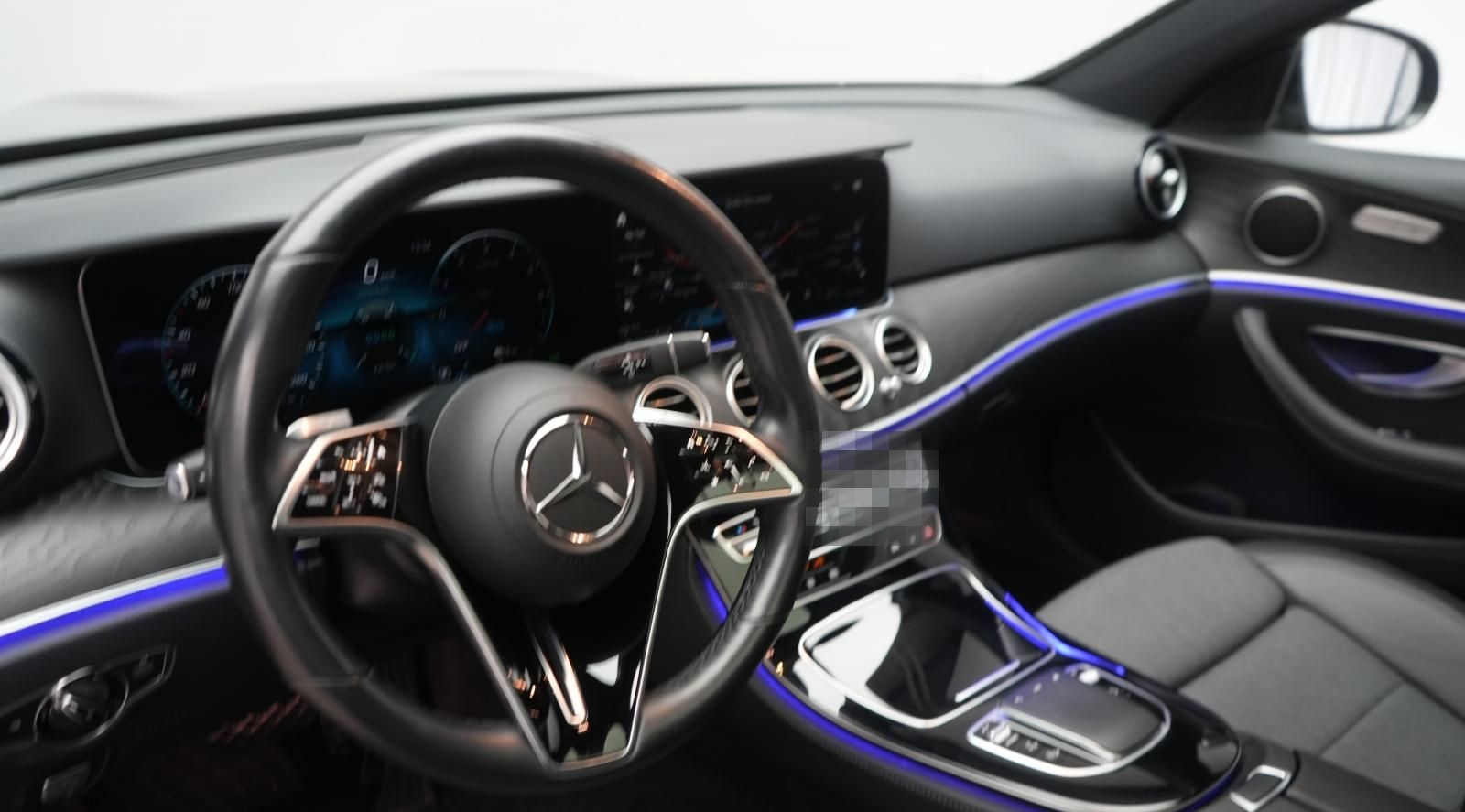 Mercedes-Benz E 300 de 9G-Tronic Avantgarde Distronic/Kamera/H foto 12