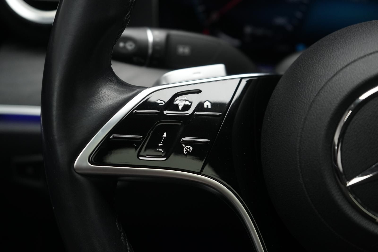 Mercedes-Benz E 300 de 9G-Tronic Avantgarde Distronic/Kamera/H foto 21