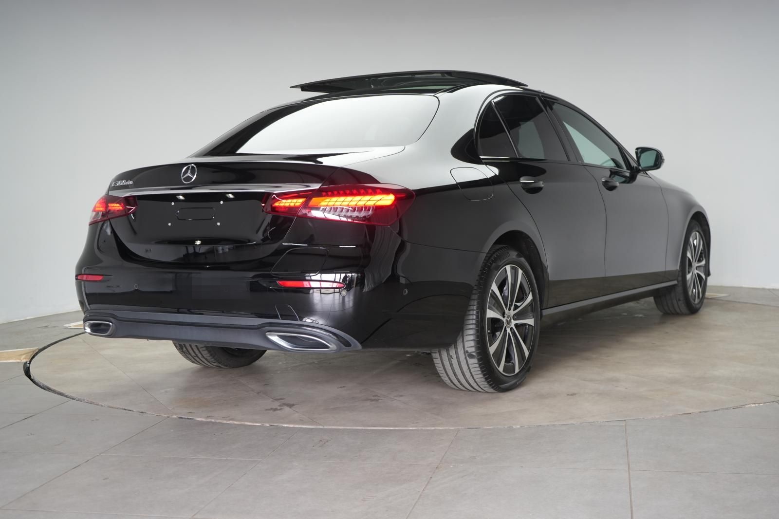 Mercedes-Benz E 300 de 9G-Tronic Avantgarde Distronic/Kamera/H foto 5