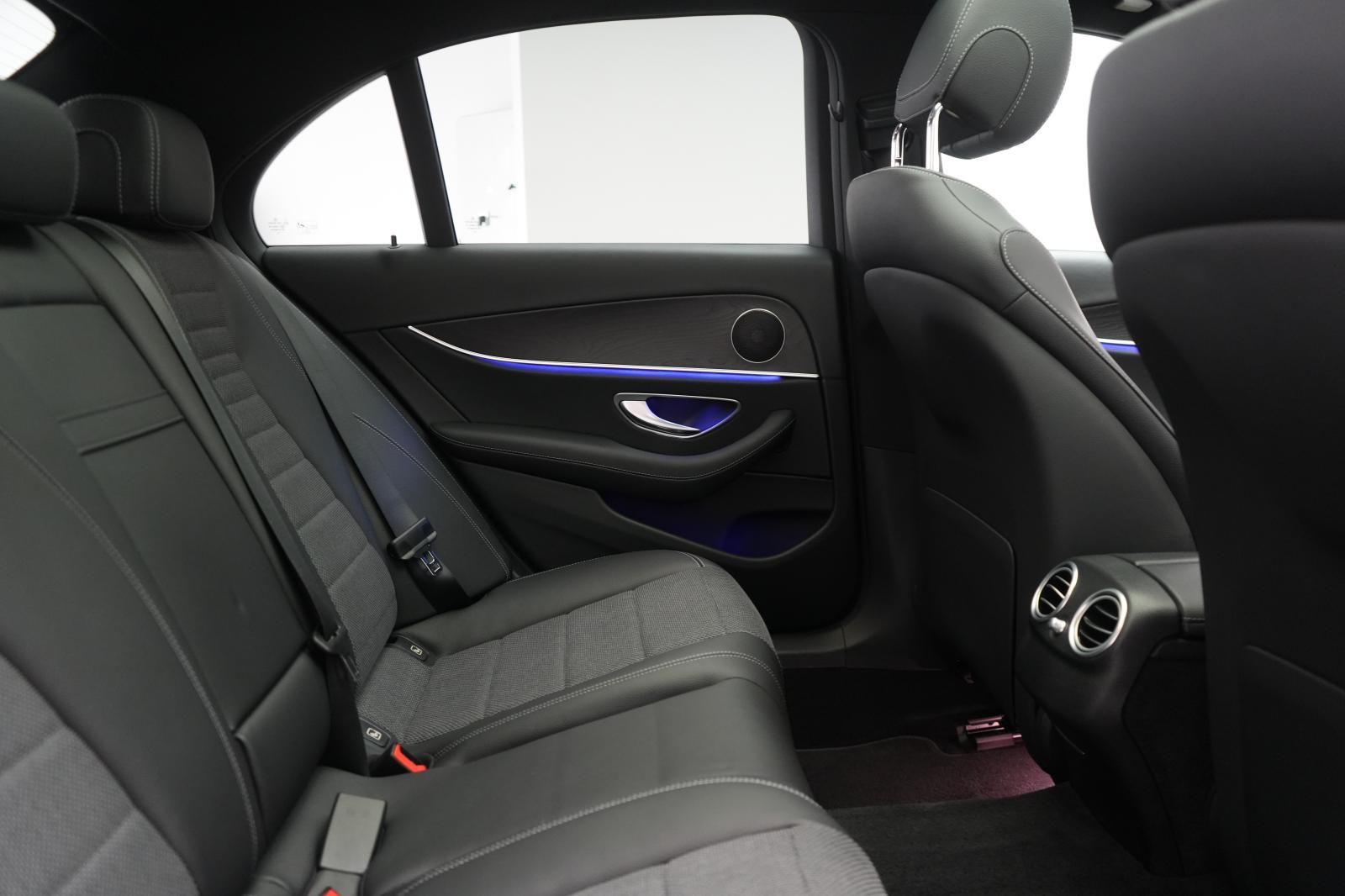 Mercedes-Benz E 300 de 9G-Tronic Avantgarde Distronic/Kamera/H foto 8