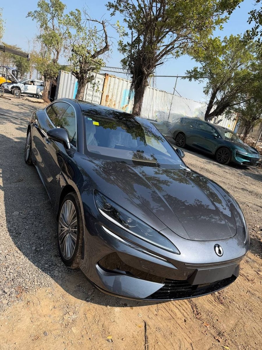 BYD DENZA Z9|e³|FLAGGSCHIFF-VOLLAUSSTATTUNG|SOFORT! foto 7