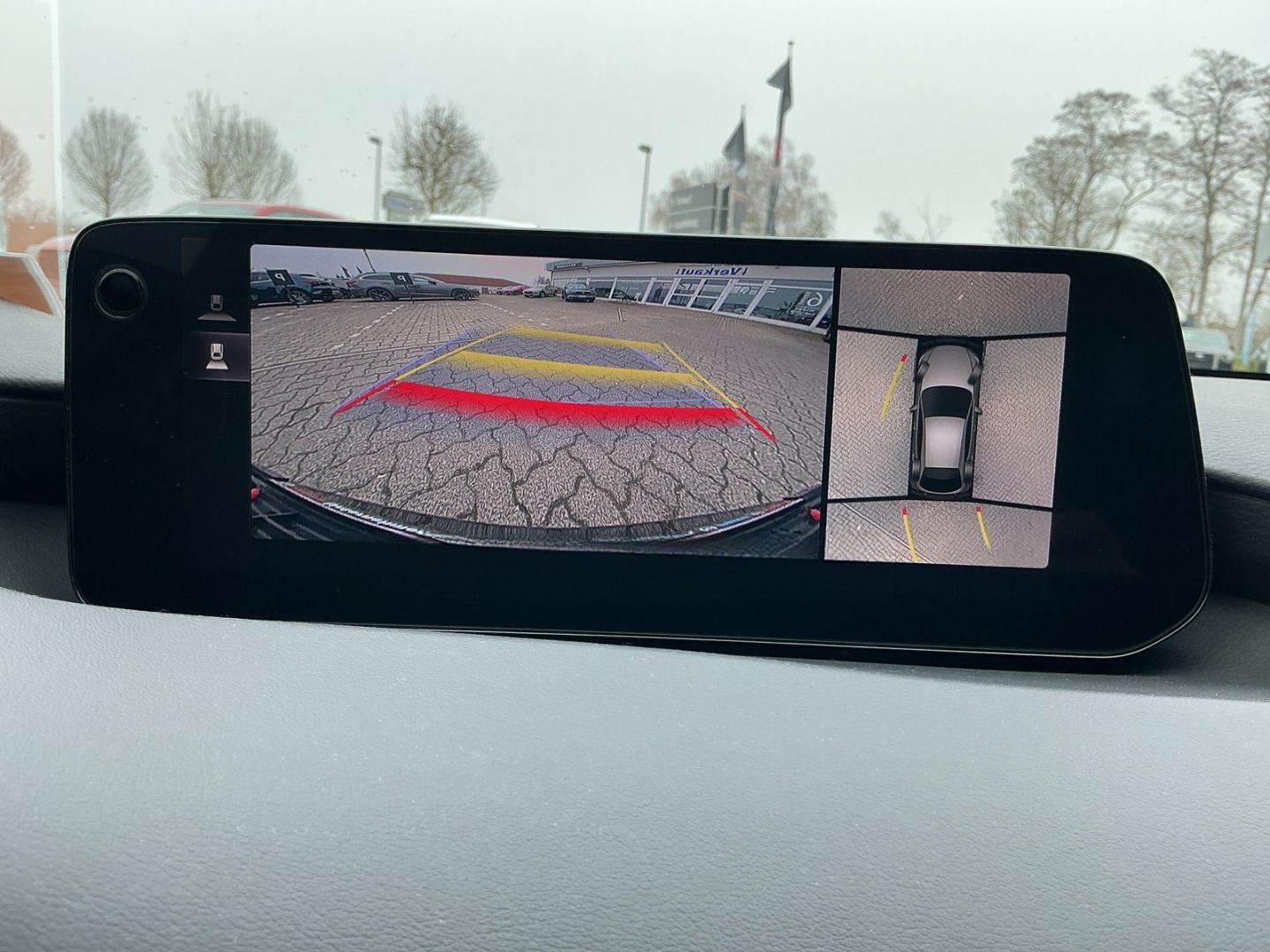 Mazda 3 2.5 AT Exclusive-Line Matrix Bose 360 HUD ACAA foto 14