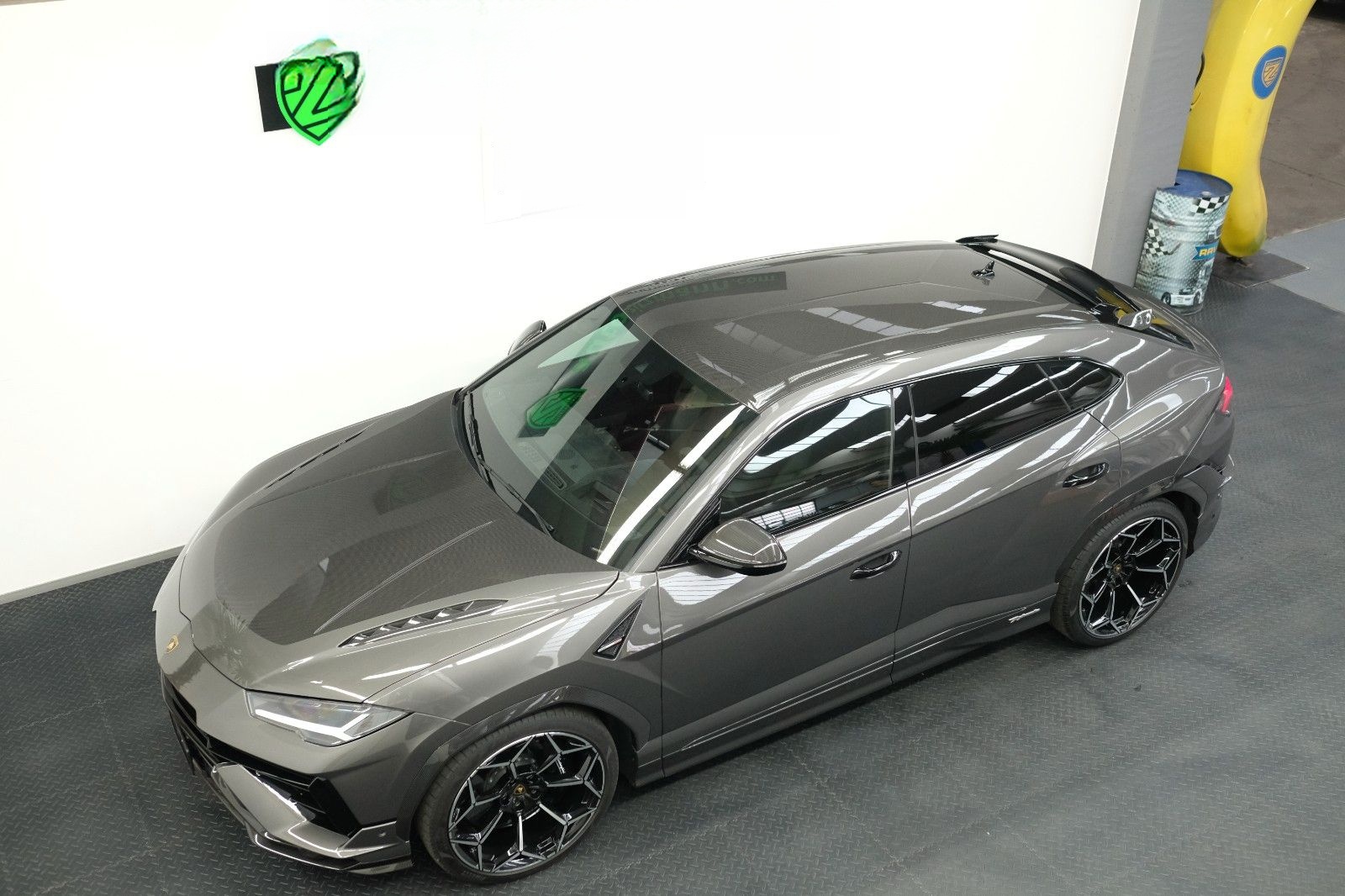 Lamborghini Urus Performante/CARBON BONNET+ROOF/B&O/AKRAPOVI foto 10
