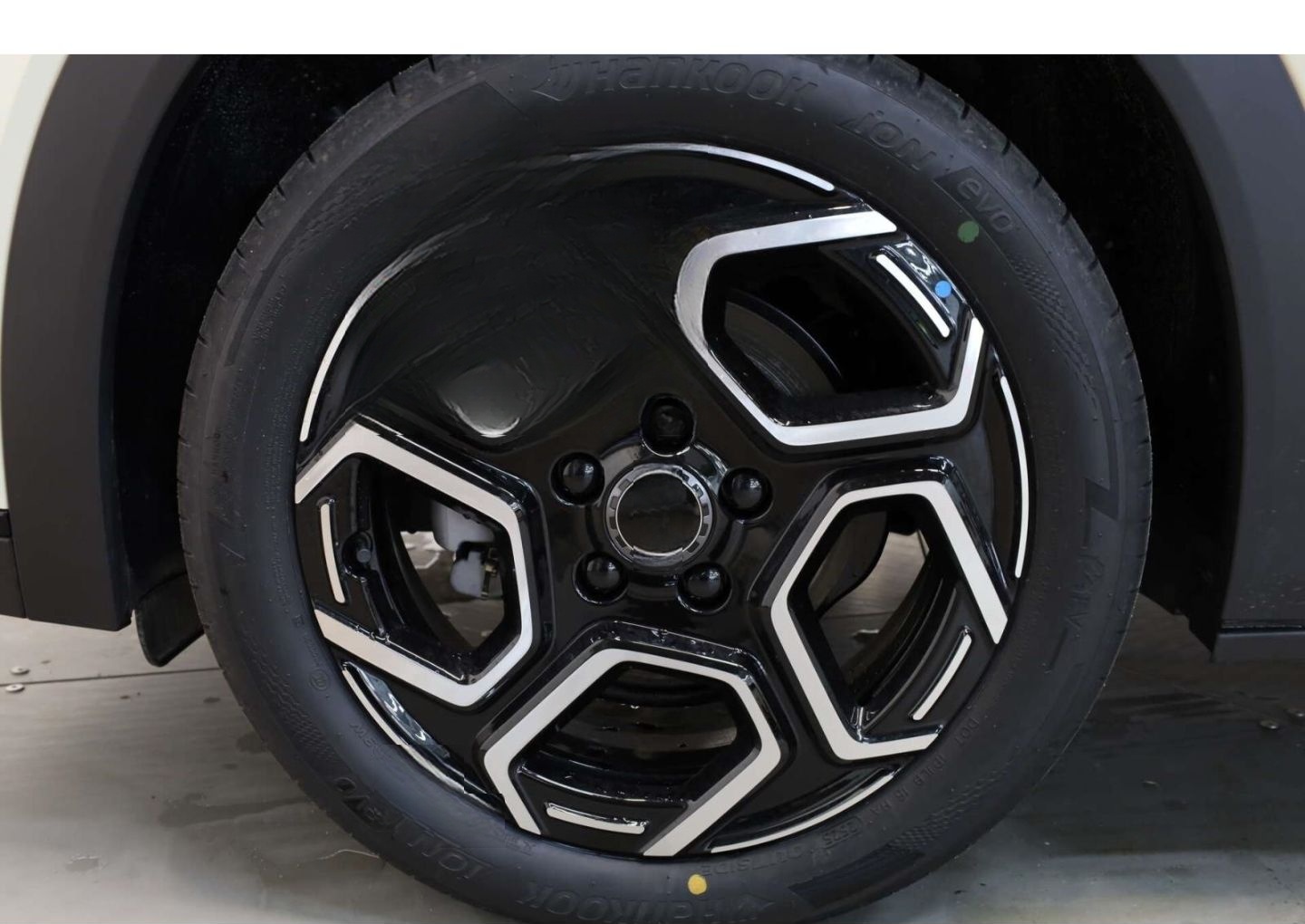 BYD Dolphin Design foto 8