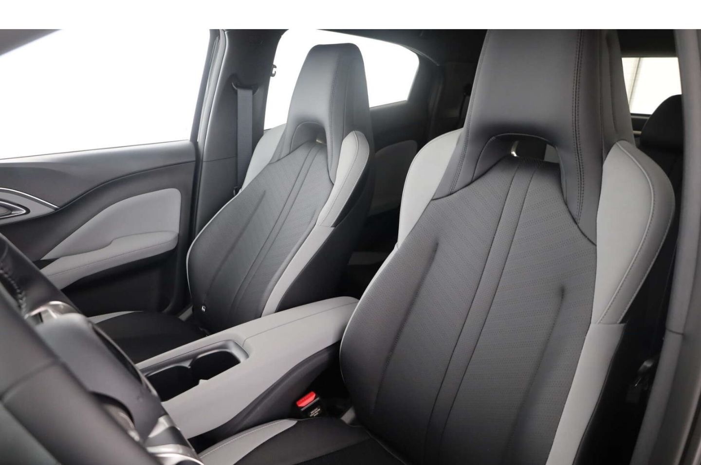 BYD Dolphin Surf Comfort foto 12