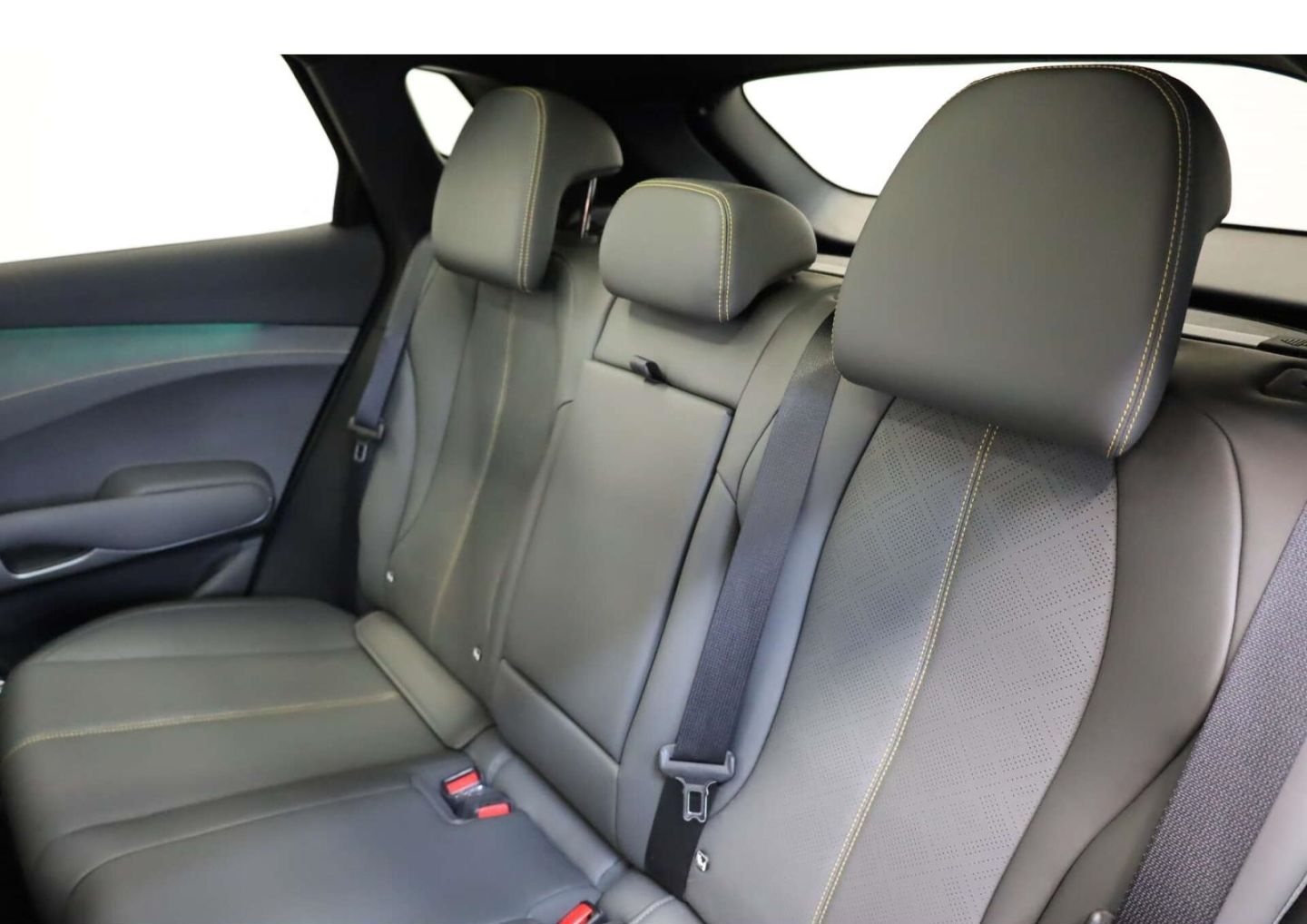 BYD ATTO 3 EVO Excellence AWD foto 12