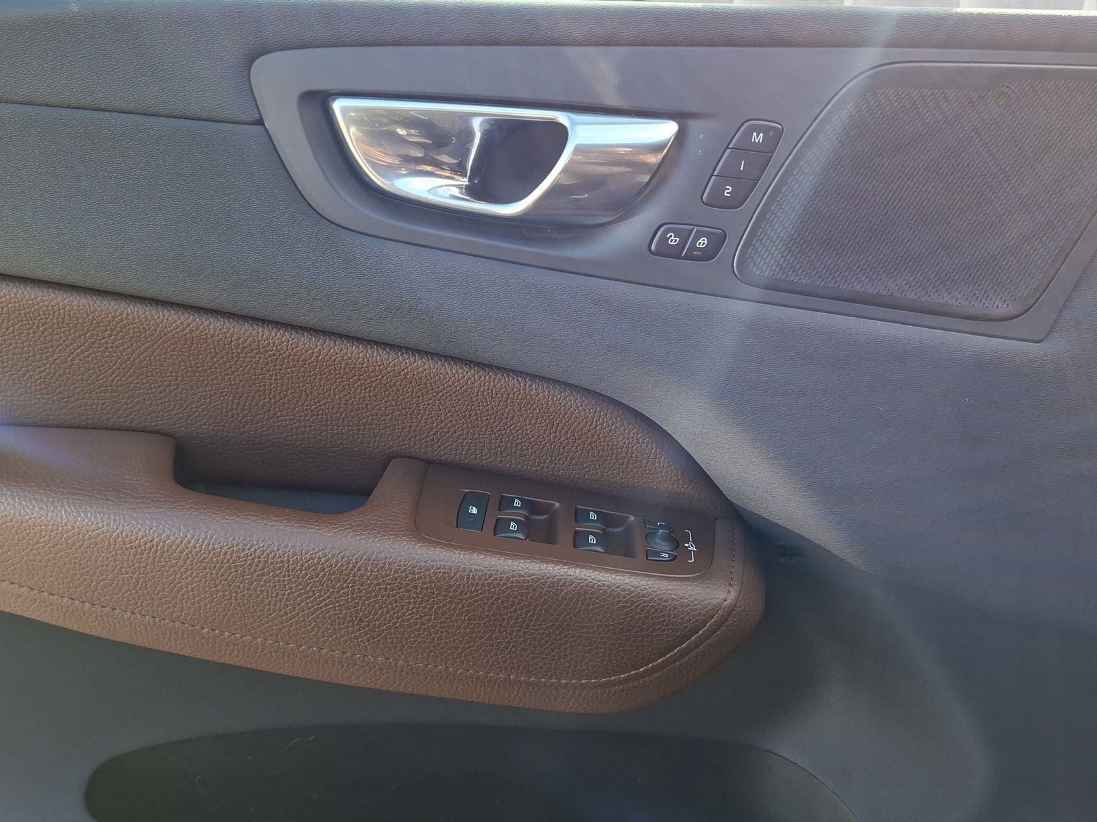 Volvo XC 60 B4 Inscription 2.0 MHEV Aut. | LED | ACC | foto 16