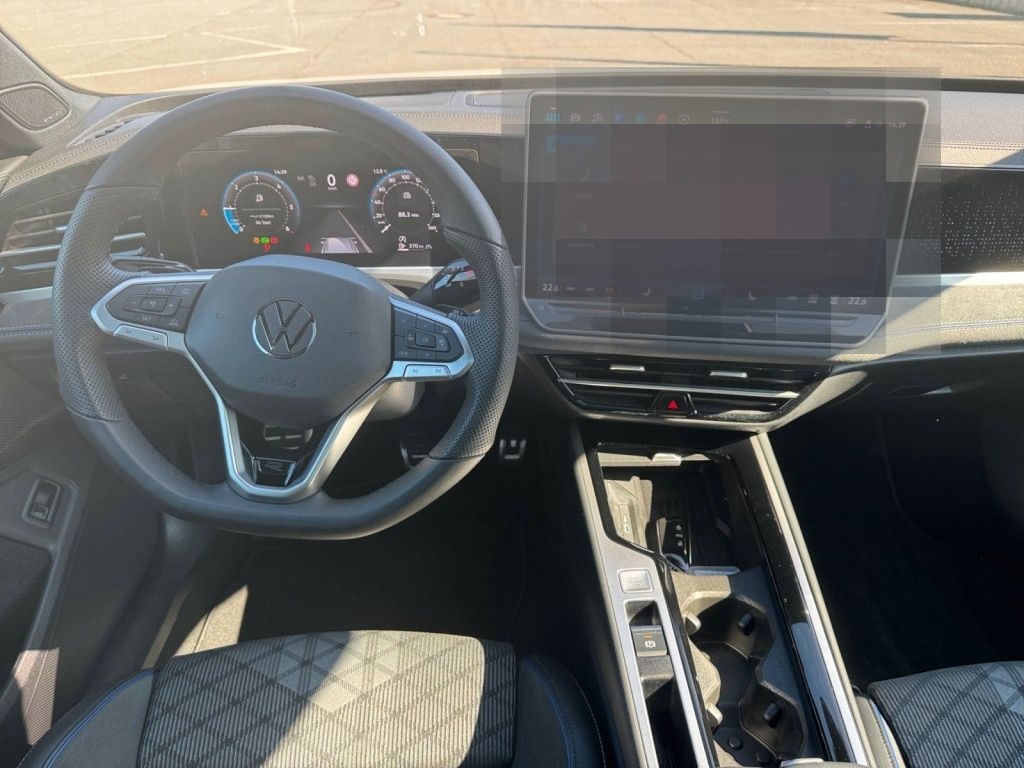 Volkswagen Passat Variant R-Line Passat 2,0 l TDI SCR 110 k foto 14