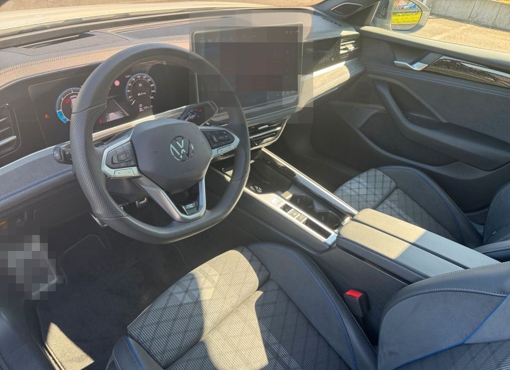 Volkswagen Passat Variant R-Line Passat 2,0 l TDI SCR 110 k foto 10