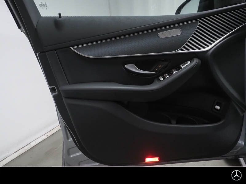 Mercedes-Benz EQC 400 4M 19" Fahr-Assi 360° SHD AHK Sounds. foto 8