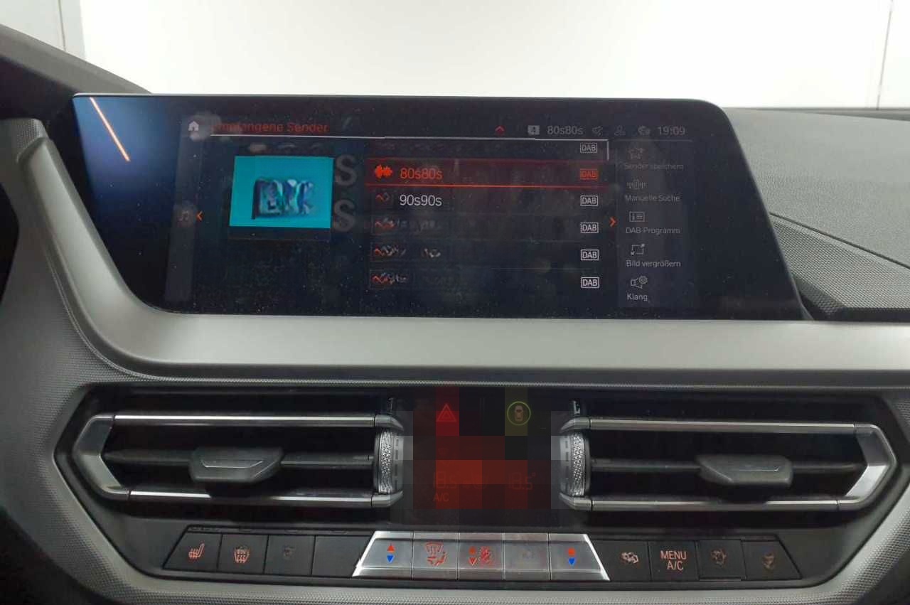 BMW 118d Aut. Advantage Navi SHZ LED  foto 14