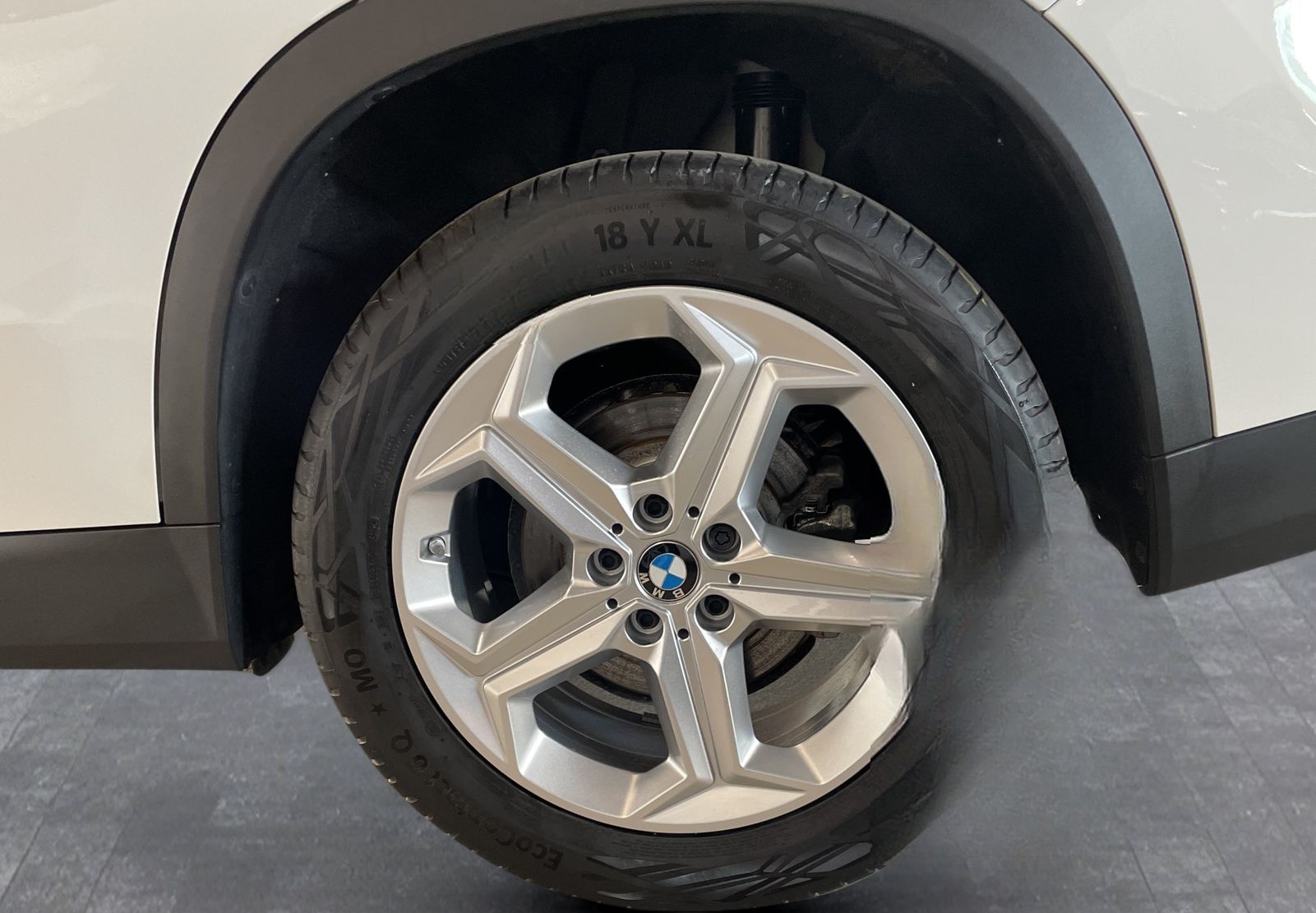 BMW X1 xDrive23i Driv.Assist+ LiveCockpitProf LED foto 11