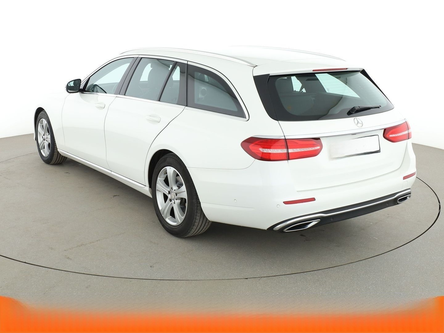 Mercedes-Benz E 220 d Avantgarde Aut.*NAVI*CAM*MULTIBEAM*SHZ* foto 4