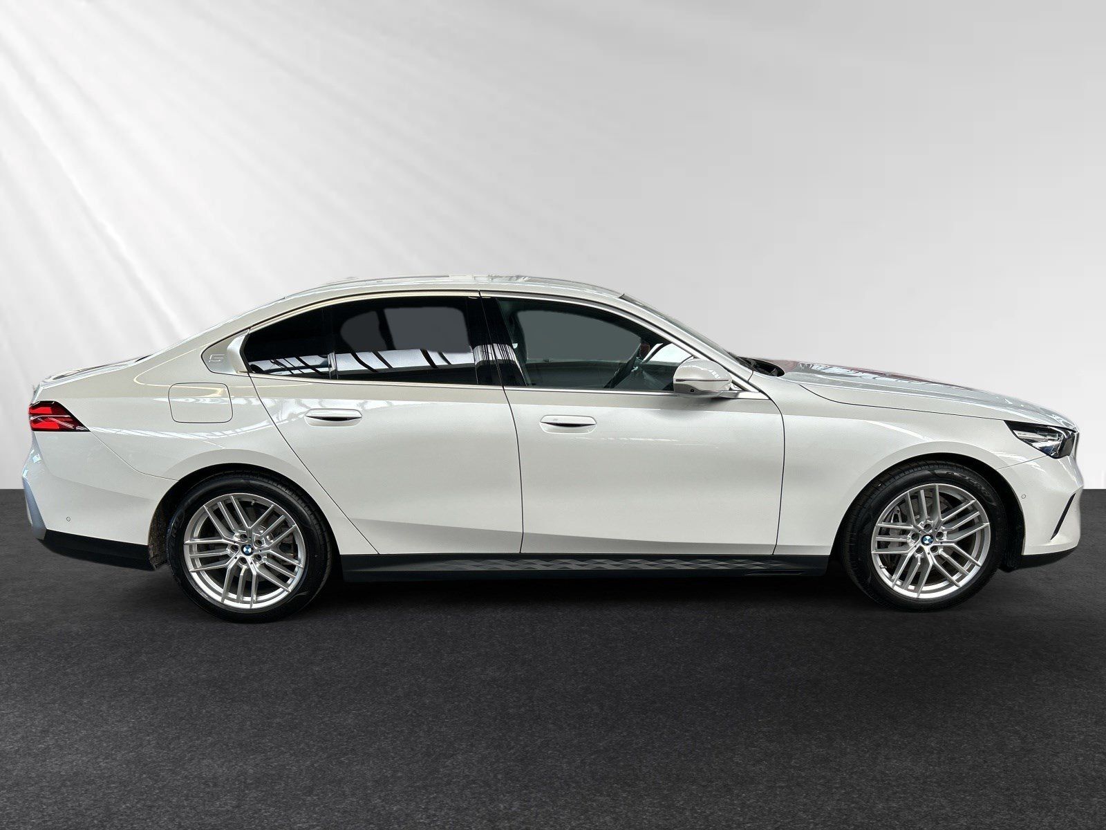 BMW 540d xDrive Autobahnass.|DAProf.|Standhzg.|HUD foto 2
