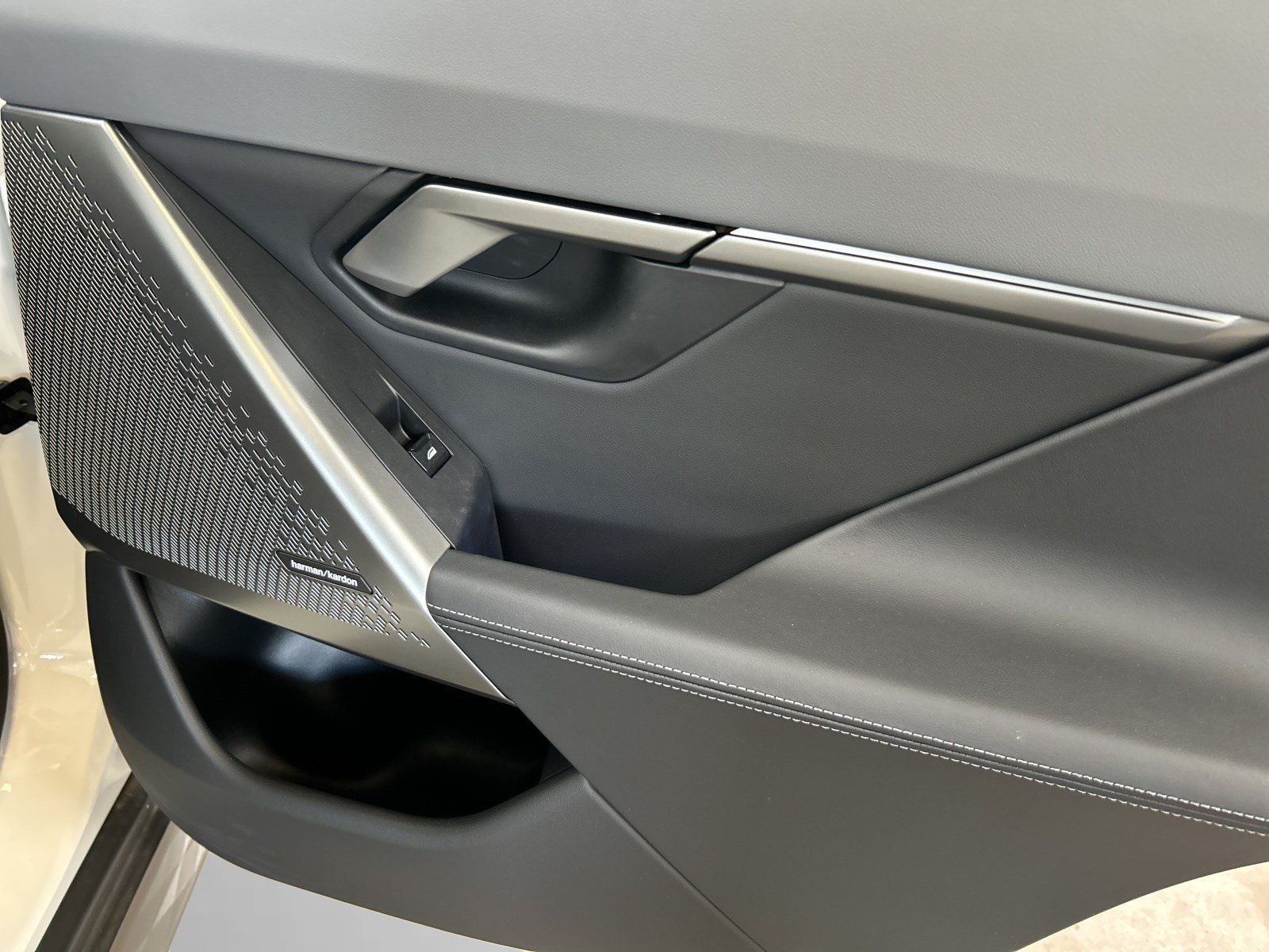 BMW 540d xDrive Autobahnass.|DAProf.|Standhzg.|HUD foto 22