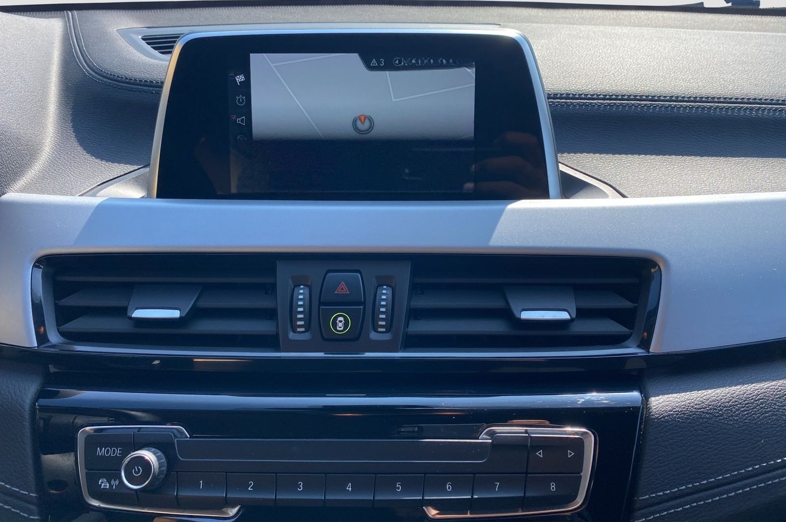 BMW X2 sDrive18i Advantage Navi Tempo SitzHz PDC Aut foto 13