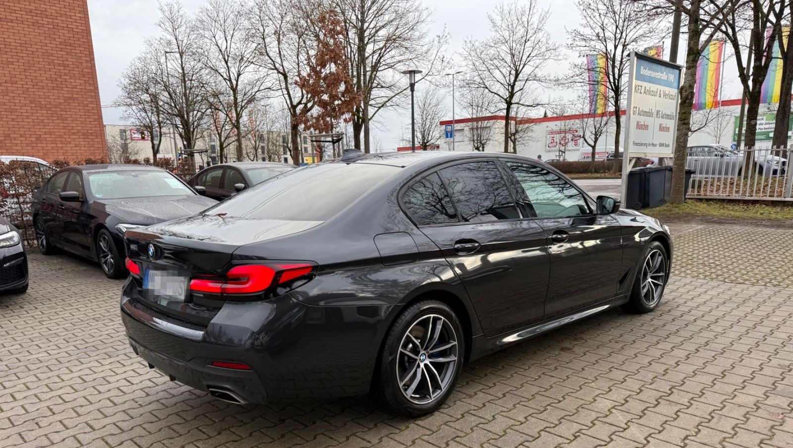 BMW 530 d xDrive MSport*Glass.Dach*Head Up*Massage foto 4