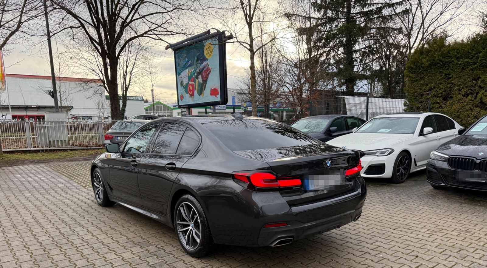 BMW 530 d xDrive MSport*Glass.Dach*Head Up*Massage foto 8