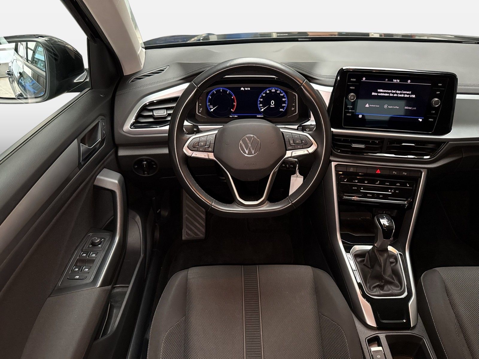 Volkswagen T-Roc Life 1.5 l TSI DSG LED Rückfahrkamera ACC  foto 15