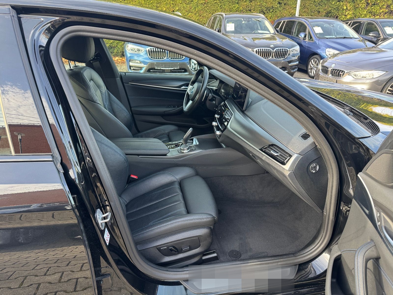 BMW 545e xD*MSportpaket*Head Up*4Zon.Klim*Laserlicht foto 13