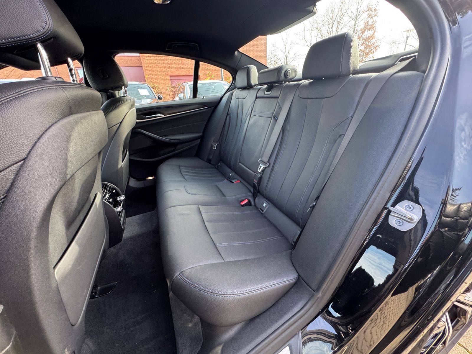 BMW 545e xD*MSportpaket*Head Up*4Zon.Klim*Laserlicht foto 16