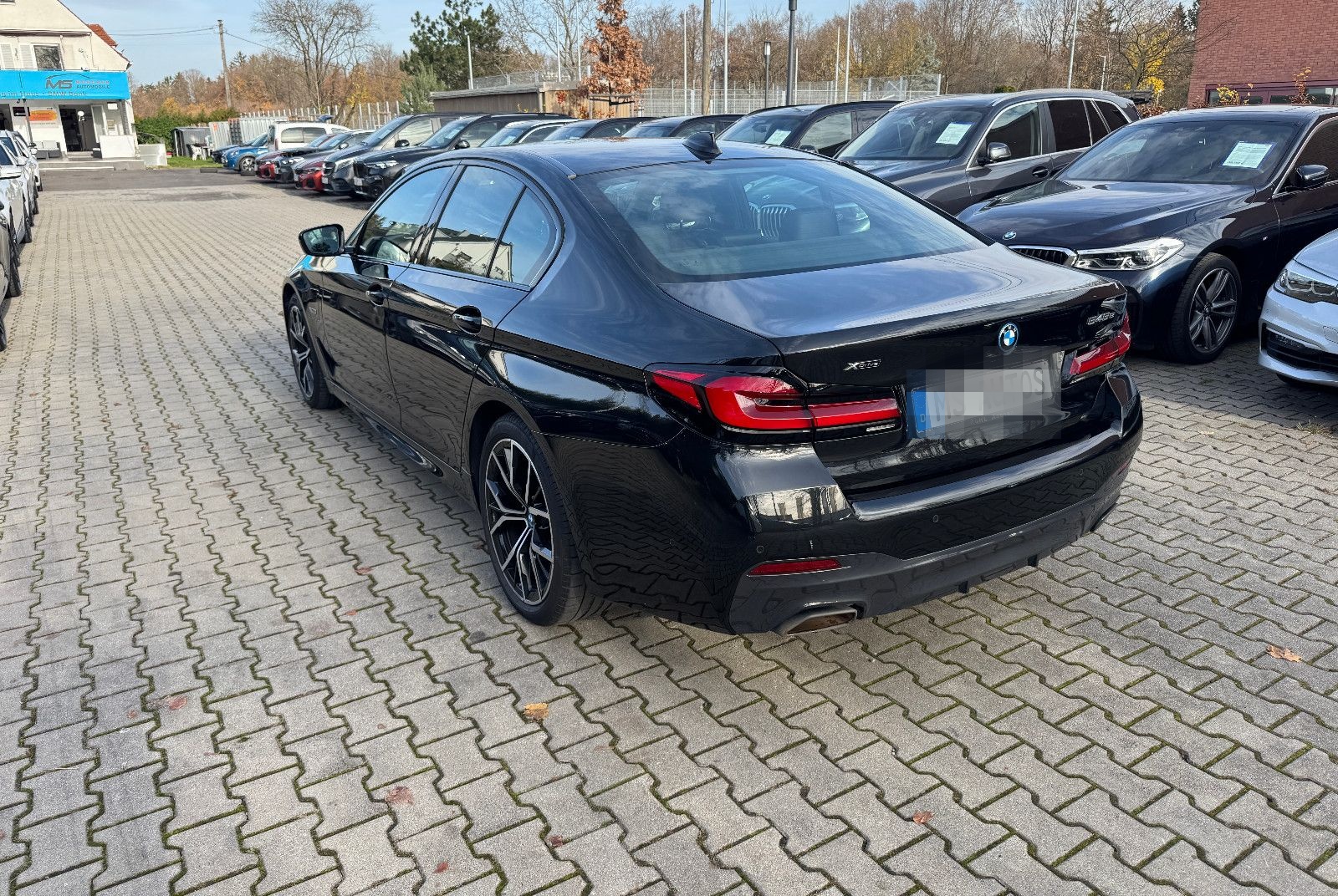 BMW 545e xD*MSportpaket*Head Up*4Zon.Klim*Laserlicht foto 3
