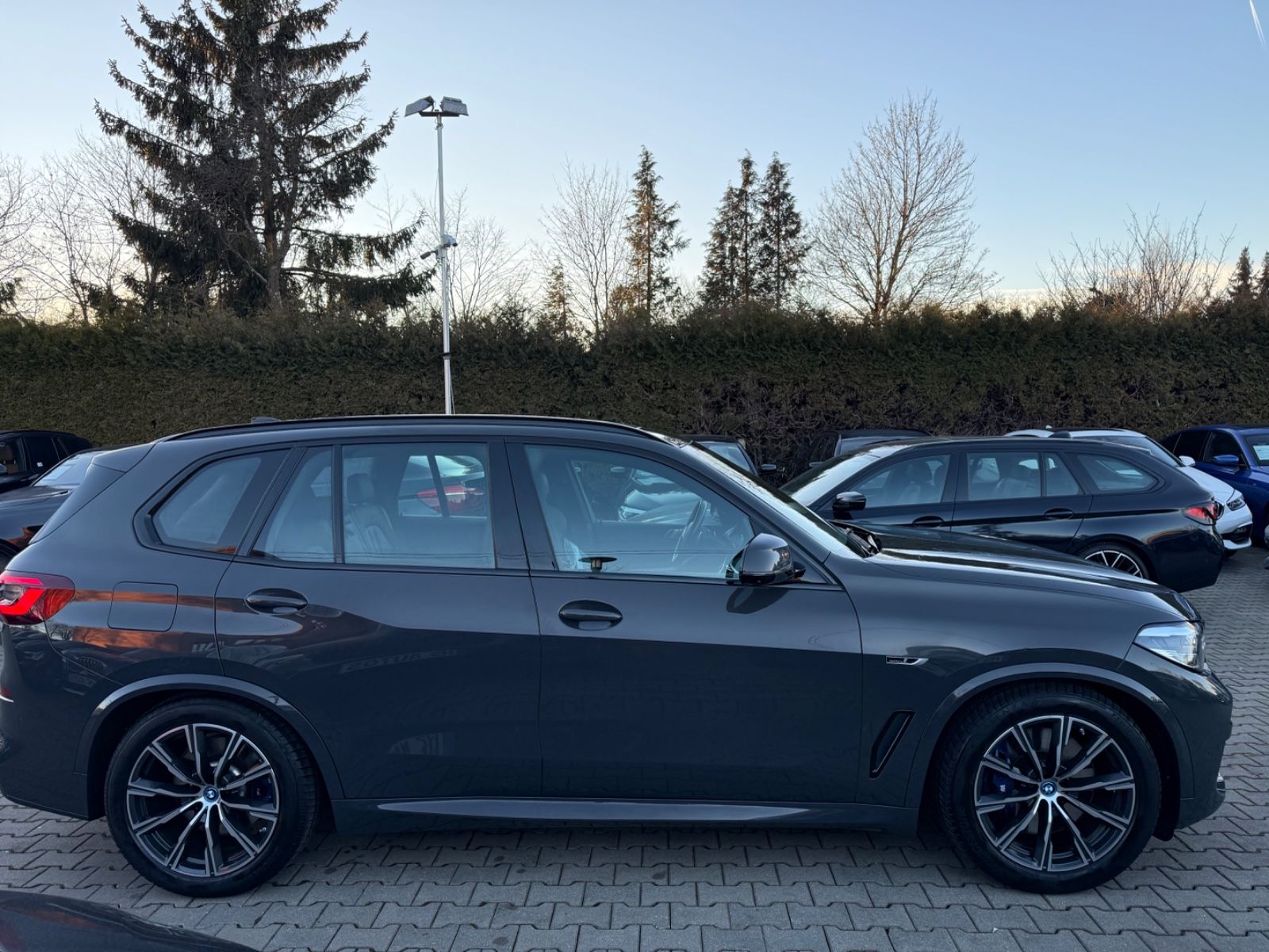 BMW X5 xDr 45 e M Sport*Pano*Head*360°*Massage*Msitz foto 5