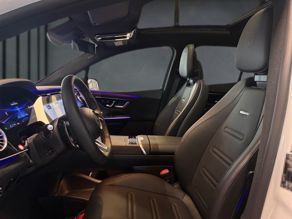 Mercedes-Benz AMG EQE 53 4M+ SUV Night,HYPERS,TV,PANO foto 6