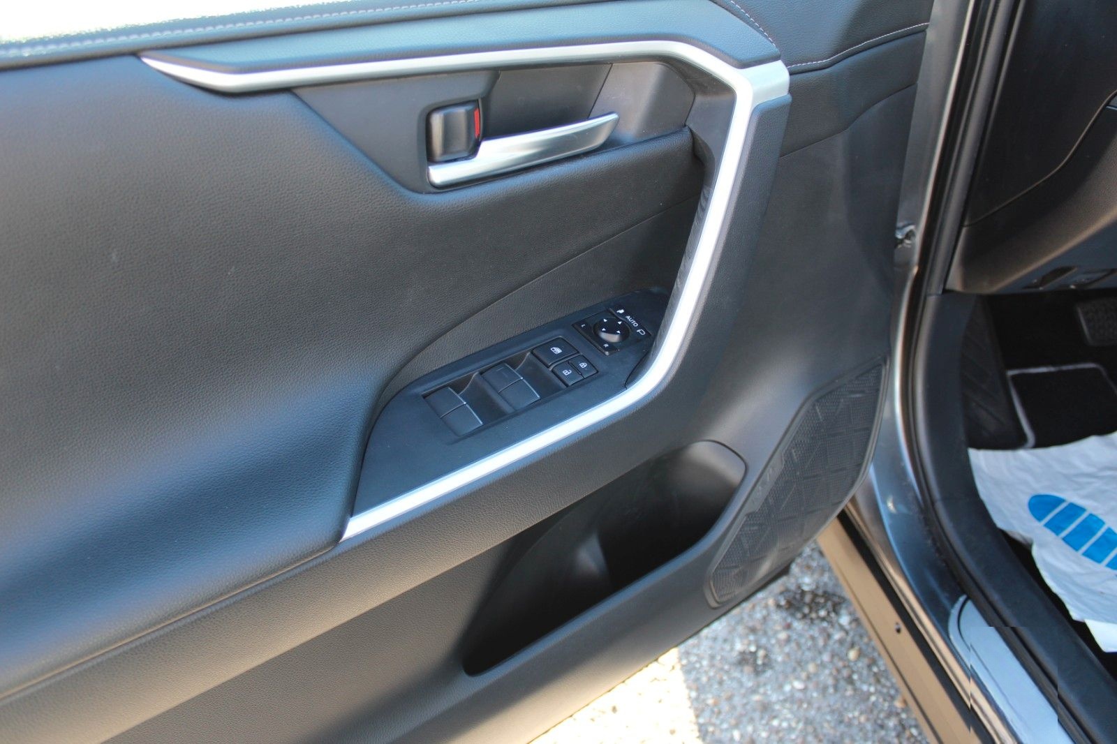 Toyota RAV4 Hybrid 4x2 Club*LED*KAMERA*RELAX-Garantie* foto 13