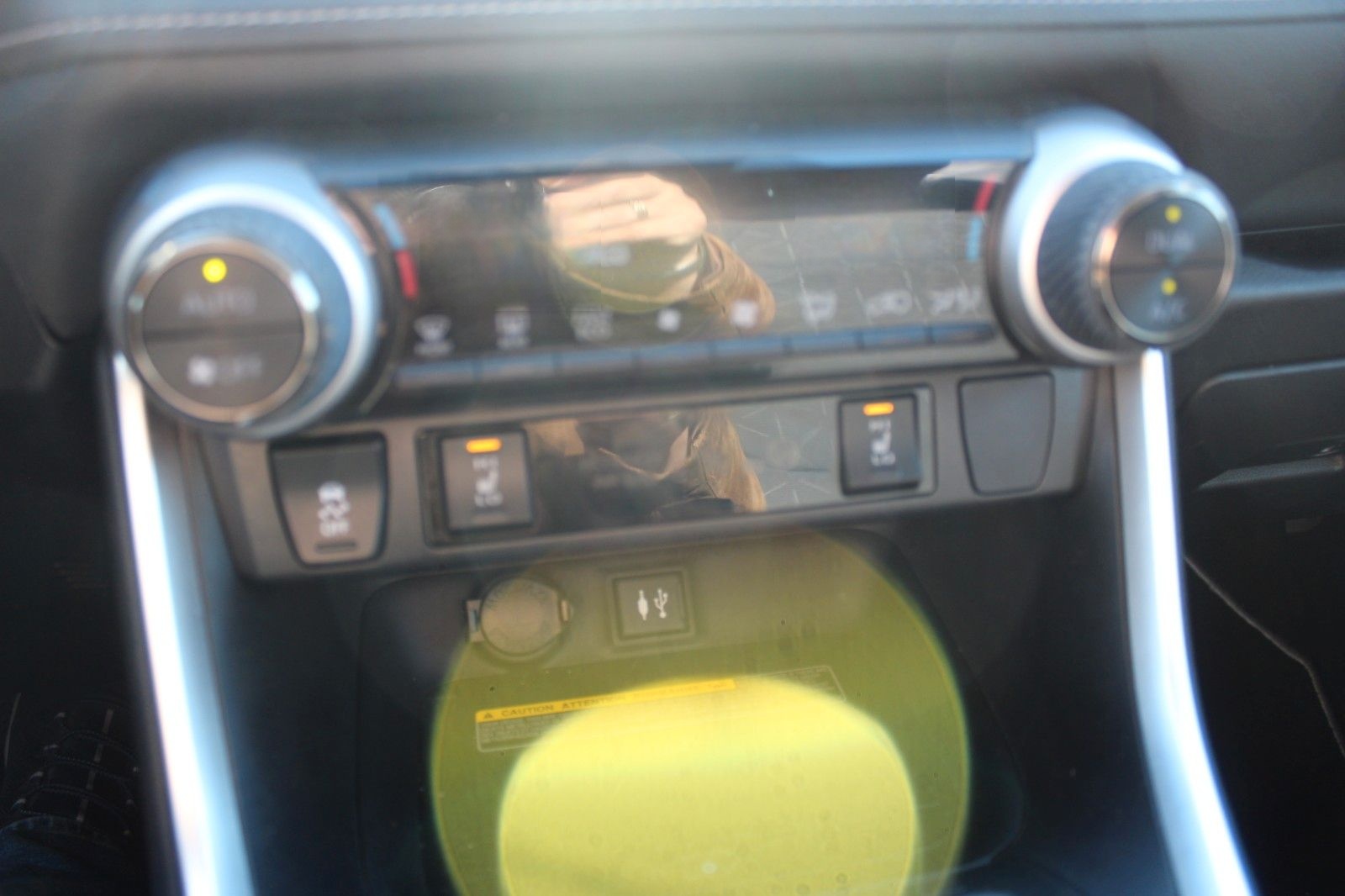 Toyota RAV4 Hybrid 4x2 Club*LED*KAMERA*RELAX-Garantie* foto 17