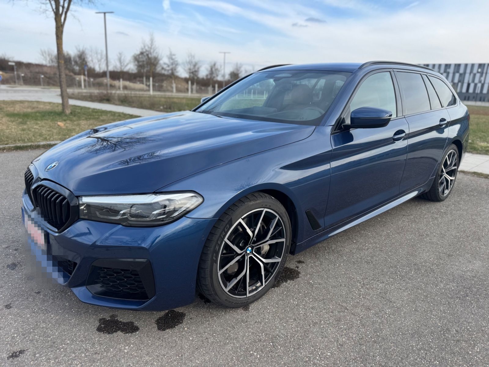 BMW 530 5 Touring 530 d xDrive M Sport AHK Mod.2023 foto 13