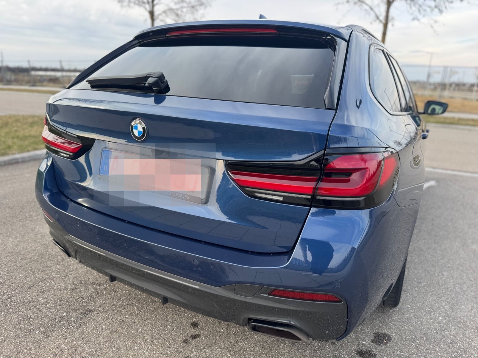 BMW 530 5 Touring 530 d xDrive M Sport AHK Mod.2023 foto 7