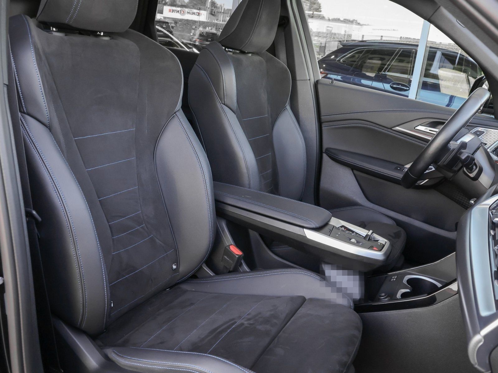 BMW X1 xDrive23i foto 4